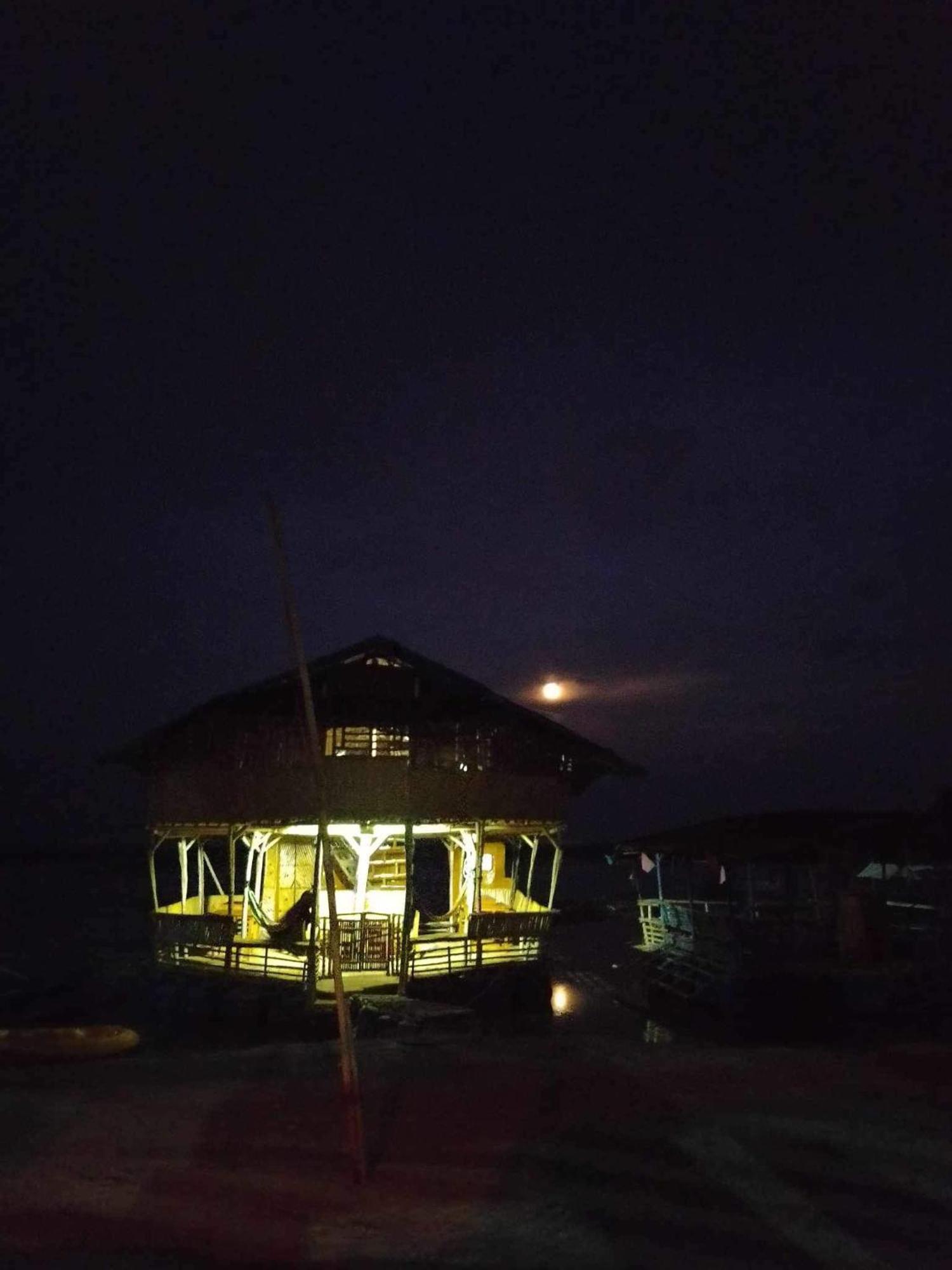 Bamboo Nest Beachfront Puerto Princesa Exteriér fotografie